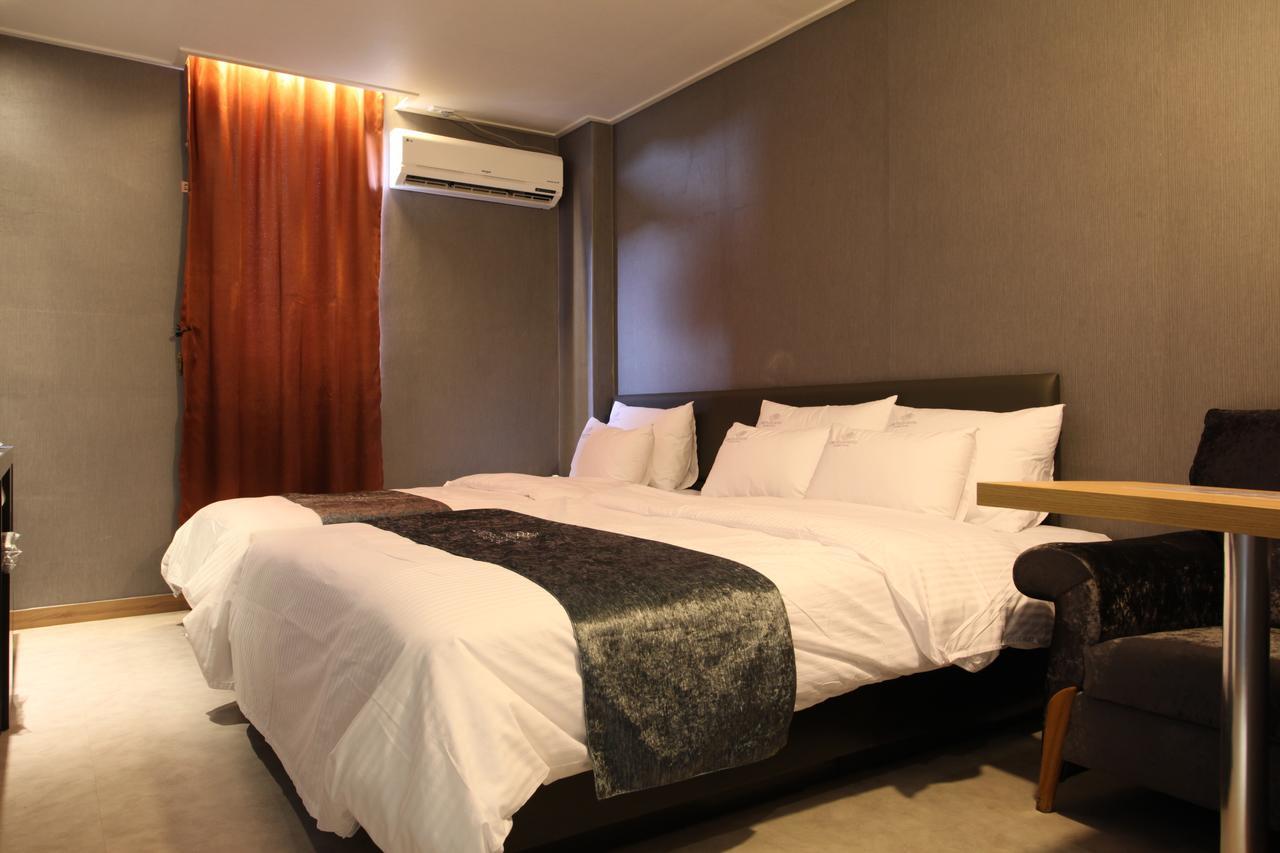 Gimpo Lineplus Hotel מראה חיצוני תמונה